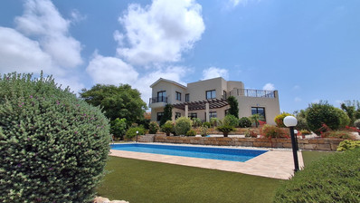 Spacious Villa in Secret Valley with Pool