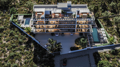 2-Bedroom Duplex Apartment with Private Roof Garden in Oroklini