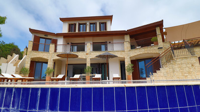 5-Bed Detached Villa in Aphrodite Hills, Sea View