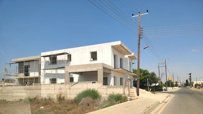 Three Bedroom Semi-Detached Villa located in Pervolia