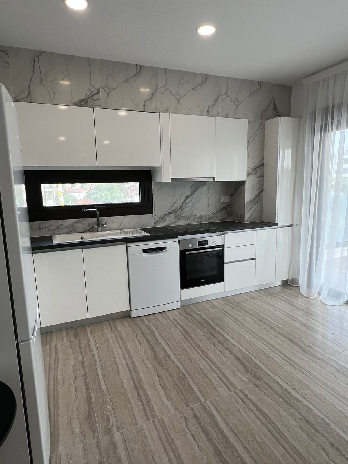 Apartment in Germasogeia River - Image 2