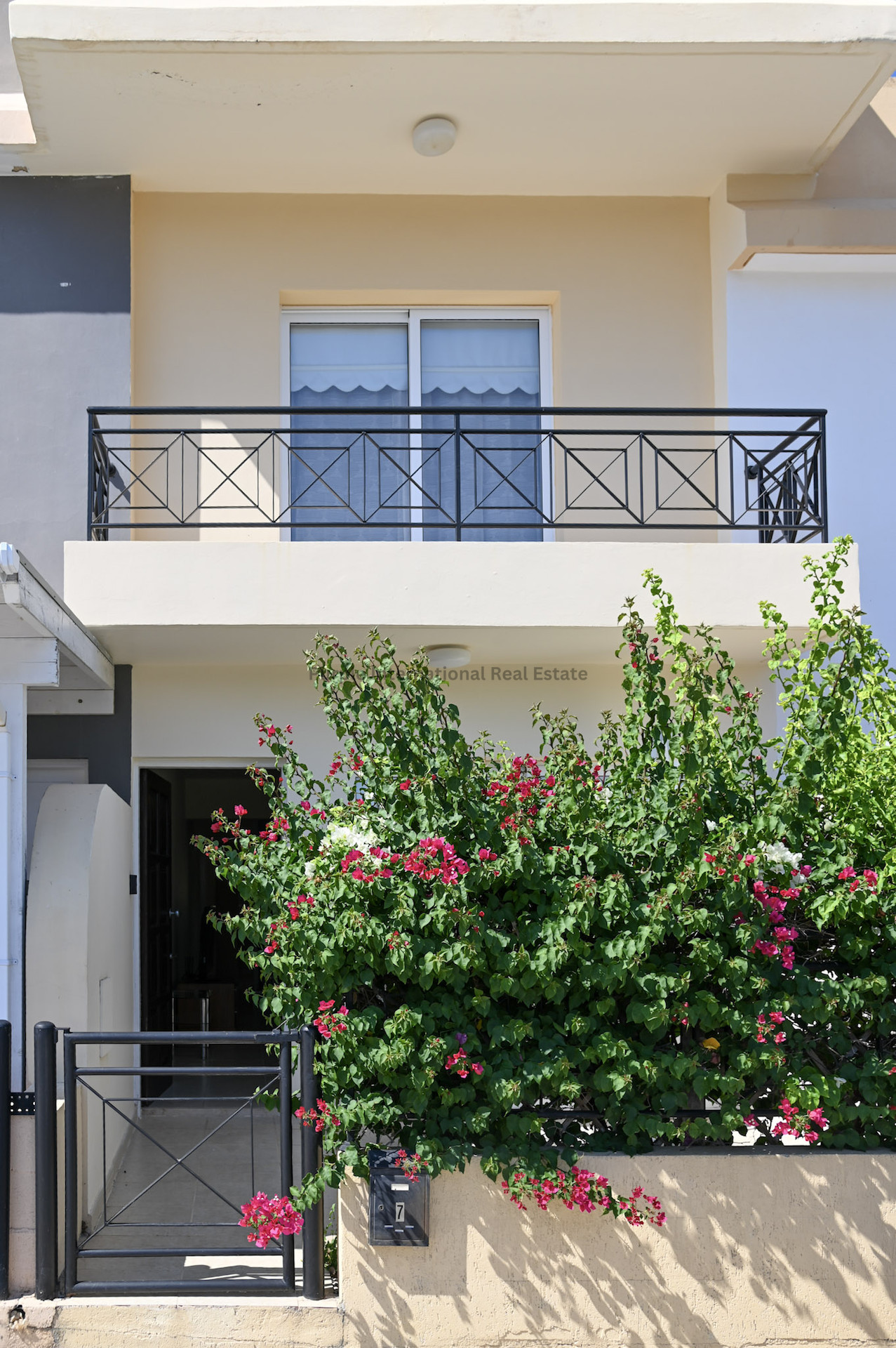 Apartment in Prodromi - view 1