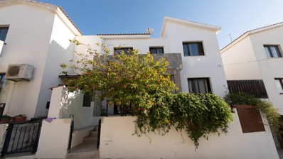 Spacious 3-Bed Semi-Detached Villa in Tremithousa