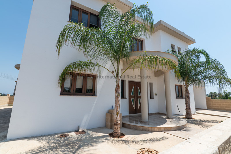 House in Frenaros - Image 4