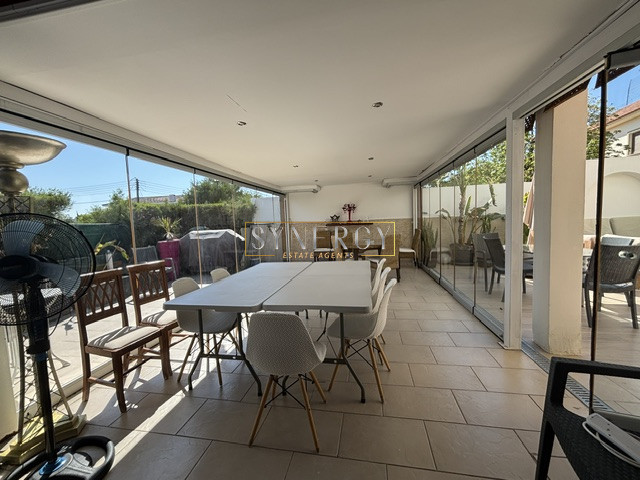 4-bedroom detached house for sale 320 m² in Latsia - Agios Georgios, Nicosia